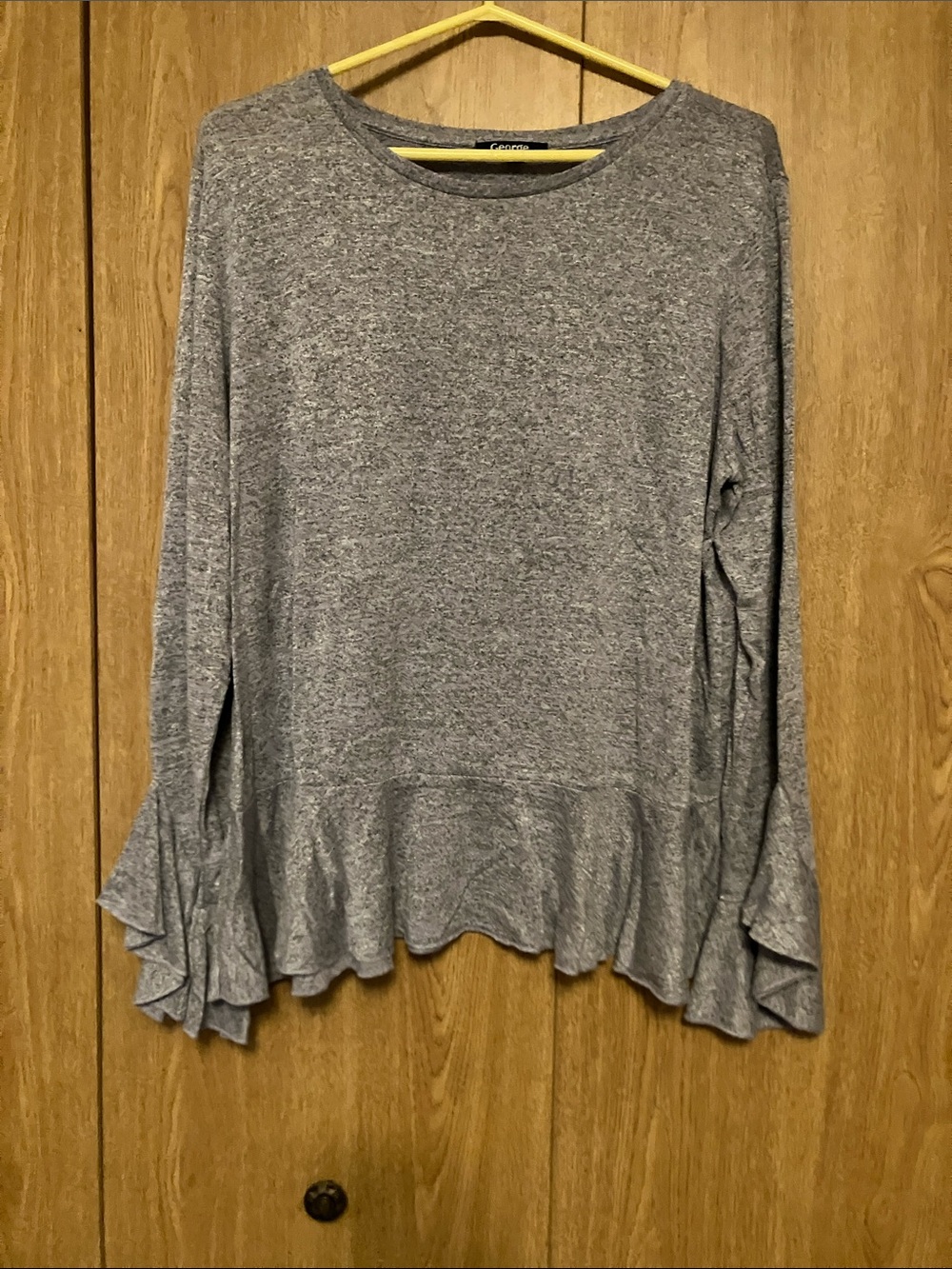 George Heather Gray Long Sleeve Ruffle-Hem Top